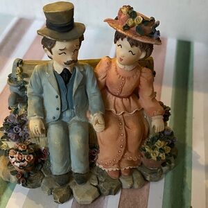 Charming Couple Figurine in Pastel Attire 1999